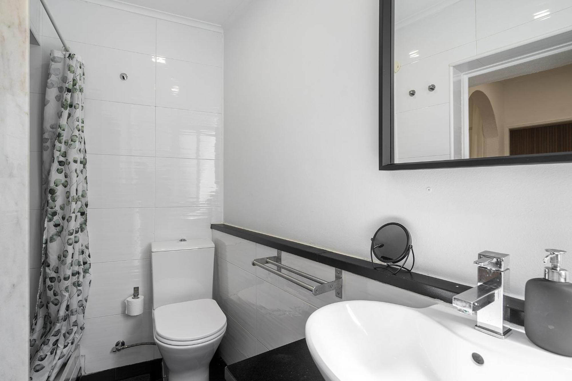 Whome Stylish Family Residence In The Heart Of Chiado Lisboa Kültér fotó