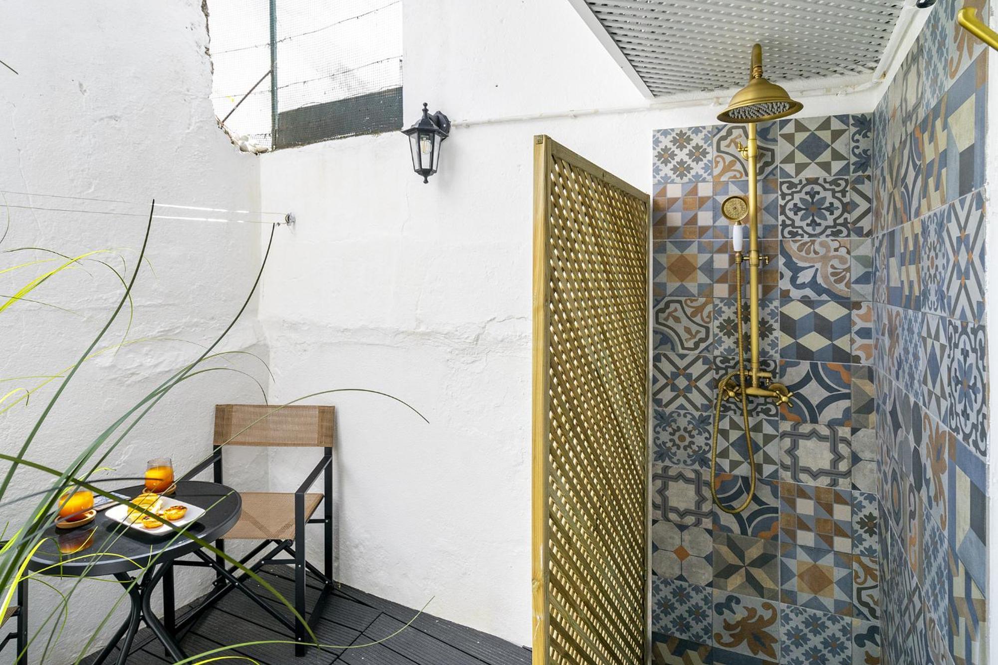 Whome Stylish Family Residence In The Heart Of Chiado Lisboa Kültér fotó